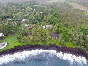 Whale House at Kehena Beach